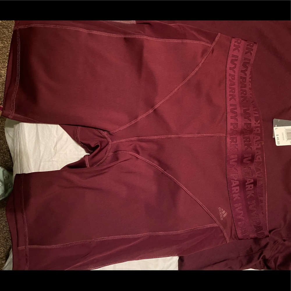 Ivy Park x Adidas Cycle Shorts Sz: XL